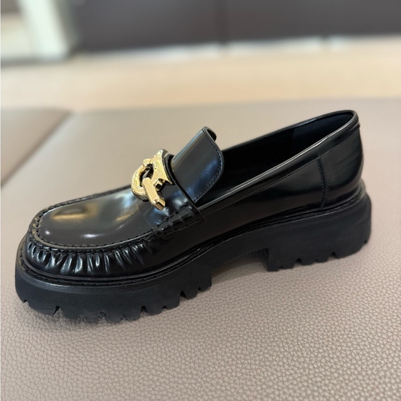 Ferragamo Black Leather Ingrid Loafers - Picture 13 of 14
